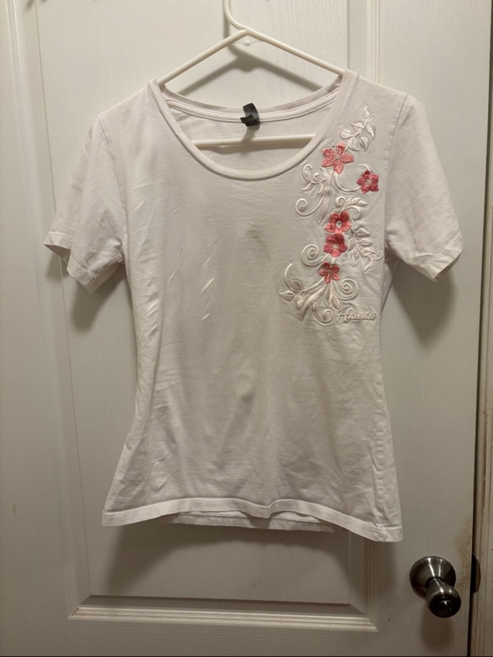 Women's White Short Sleeve Tee with Pink Floral Embroidery
